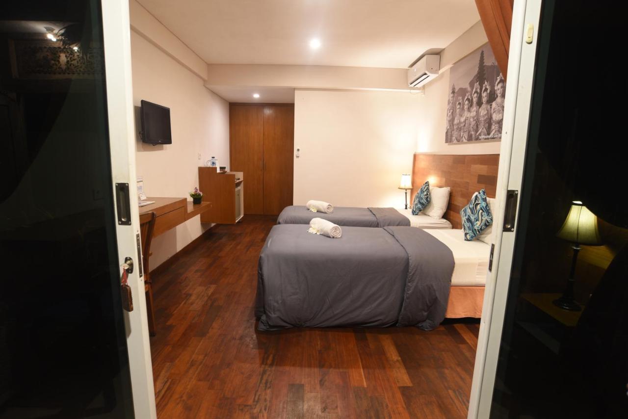 Pondok Nyoman Bagus Guest House Canggu Екстериор снимка
