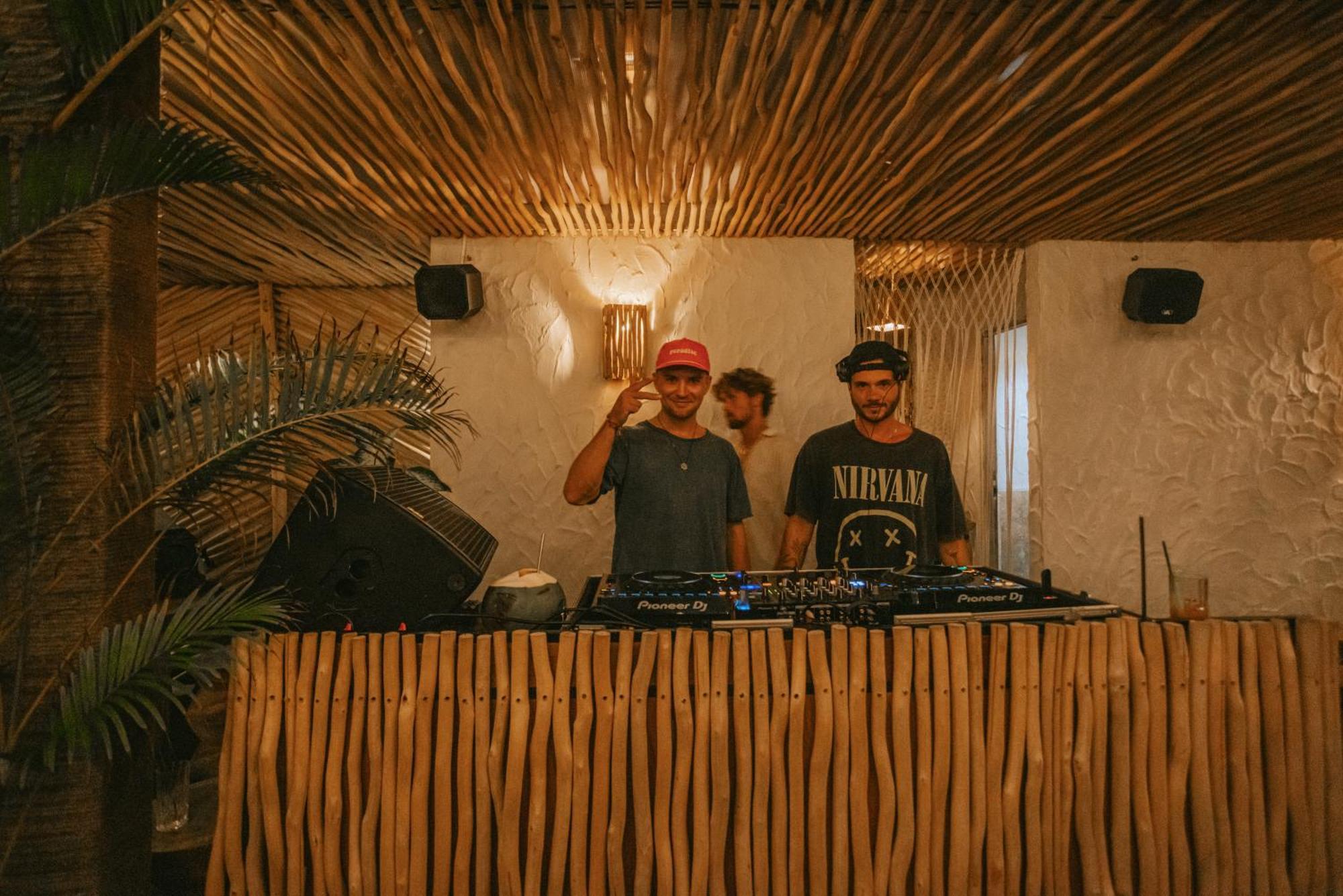 Pondok Nyoman Bagus Guest House Canggu Екстериор снимка