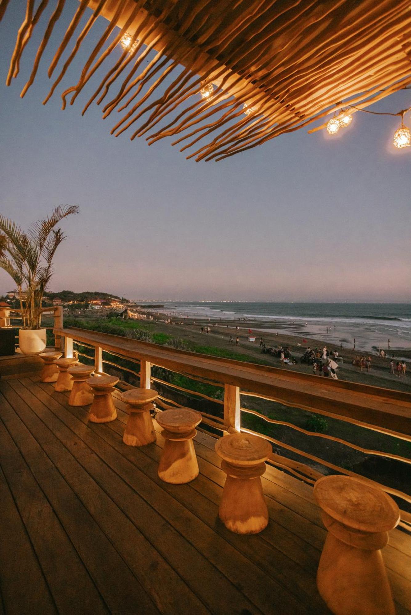 Pondok Nyoman Bagus Guest House Canggu Екстериор снимка
