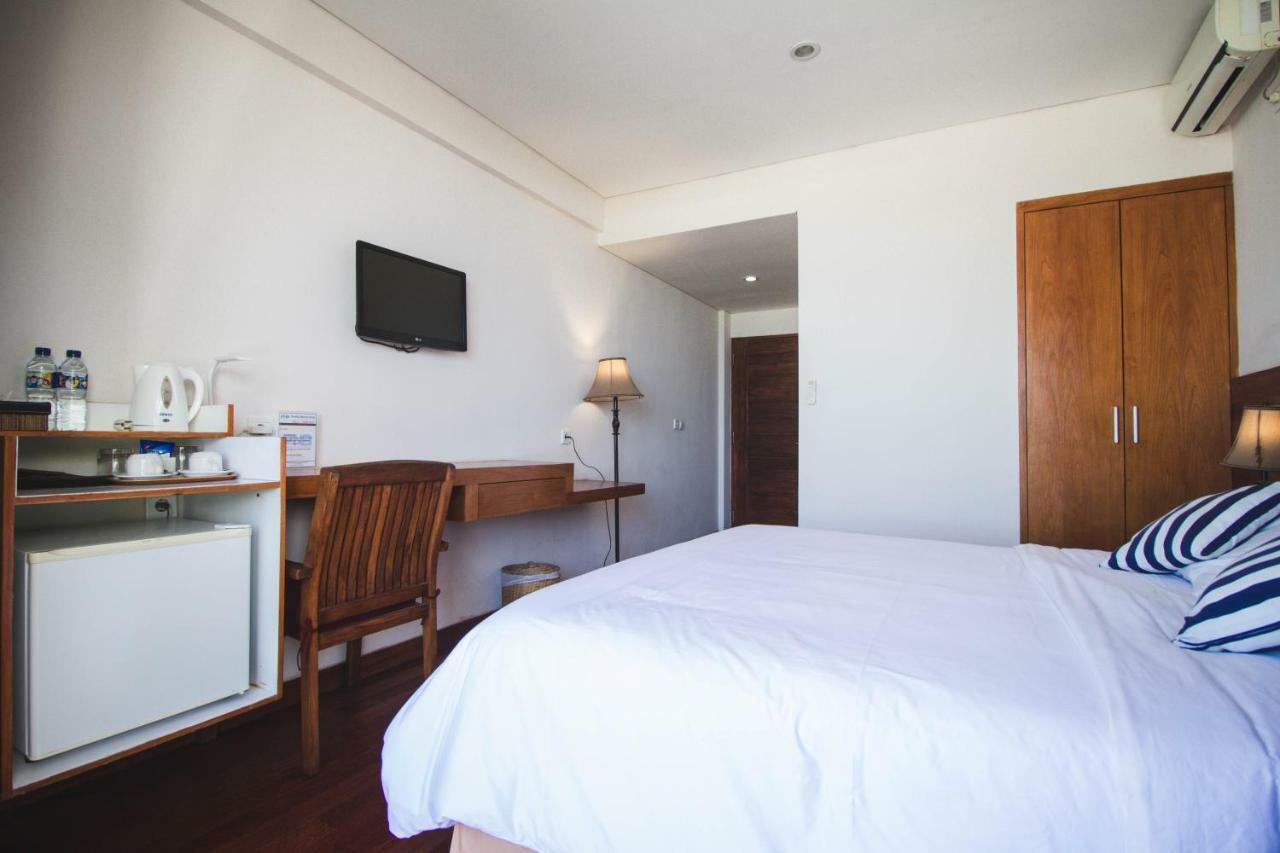 Pondok Nyoman Bagus Guest House Canggu Екстериор снимка